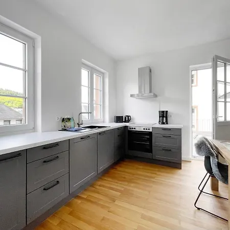 Burglay Mit Und Ohne Sauna *