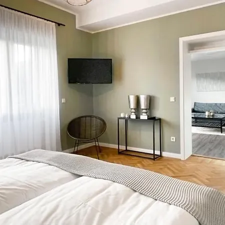 Burglay Zell an der Mosel