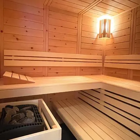 Burglay Mit Und Ohne Sauna