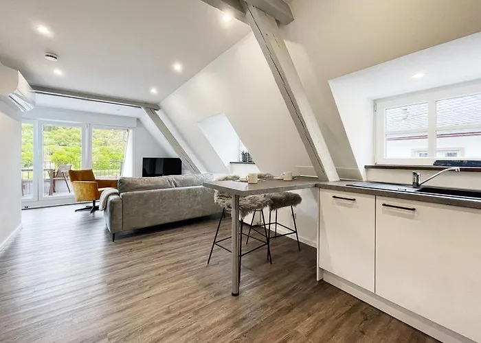 Burglay * 첼 안 데어 모젤