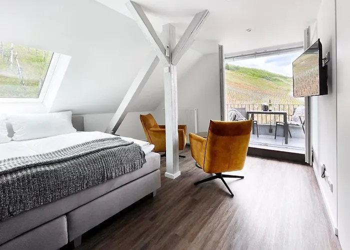 Burglay * Zell an der Mosel