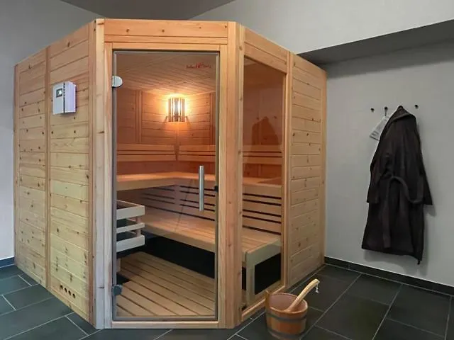 Burglay Zell an der Mosel